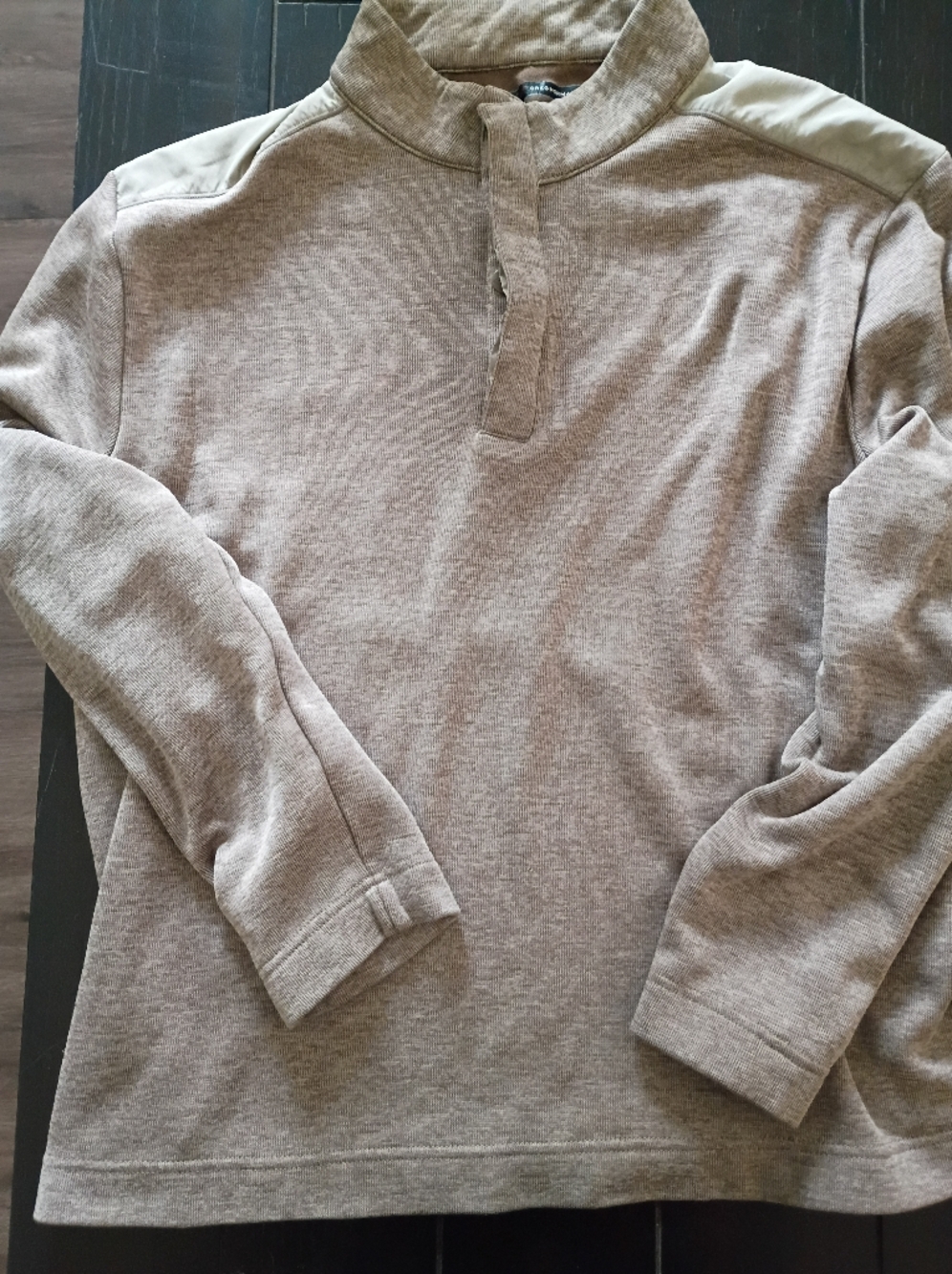 Greg Norman Collection Men's Light Grey V-Neck Sweater